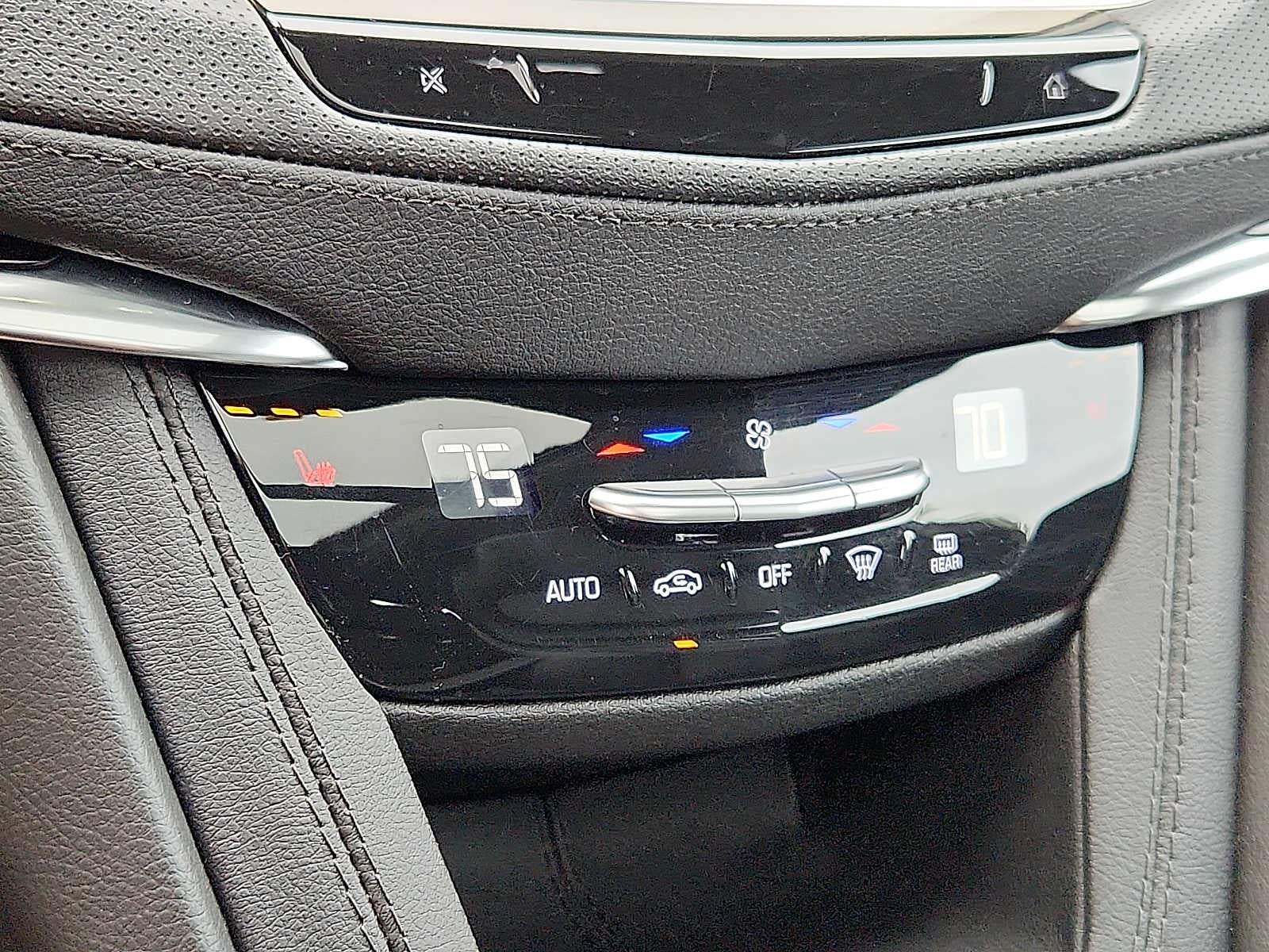 2024 Cadillac XT6 AWD Luxury