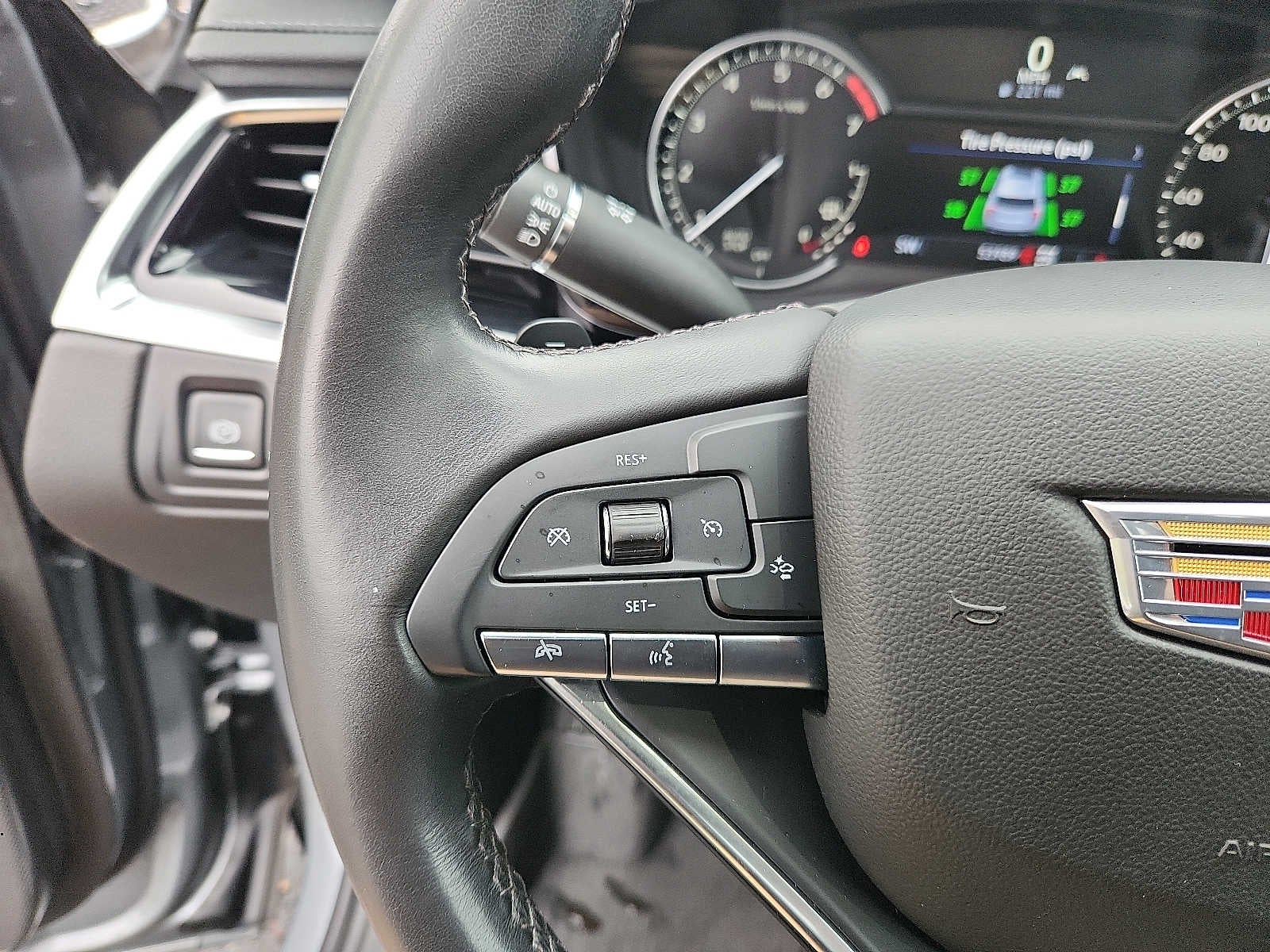 2024 Cadillac XT6 AWD Luxury