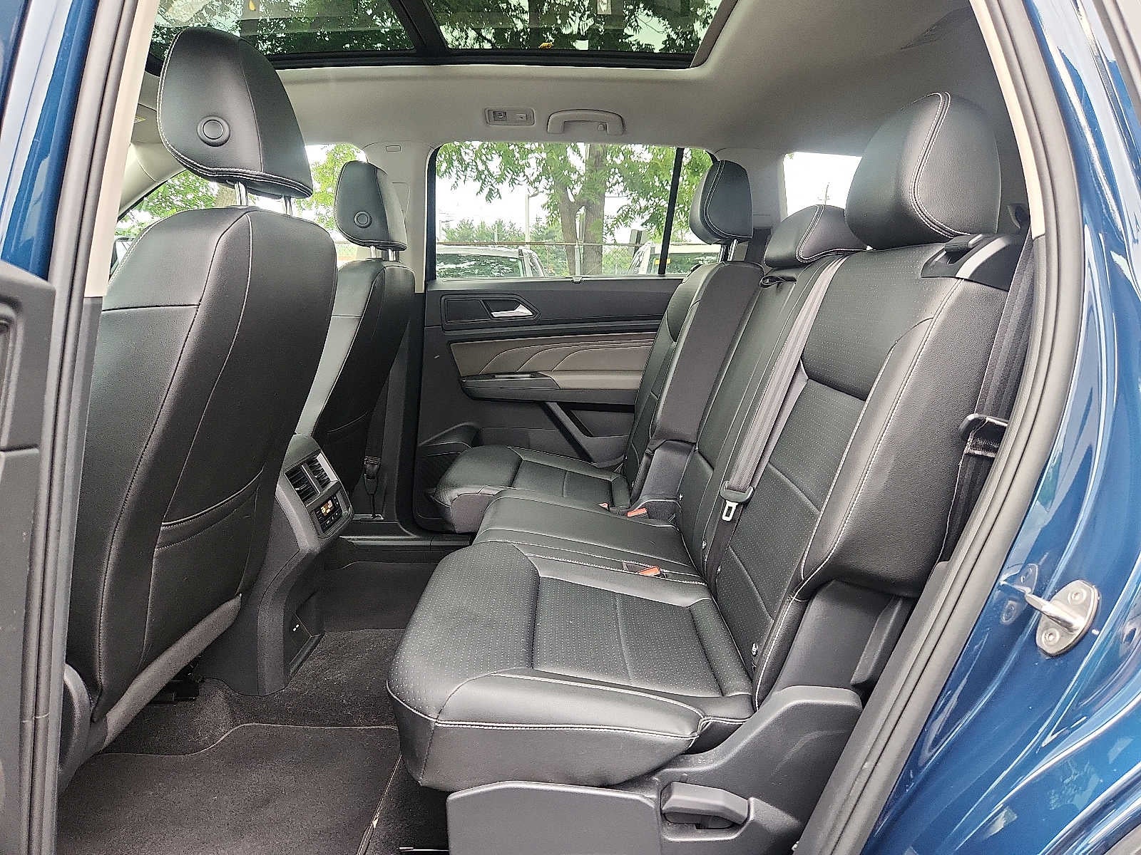 2023 Volkswagen Atlas 2.0T SEL
