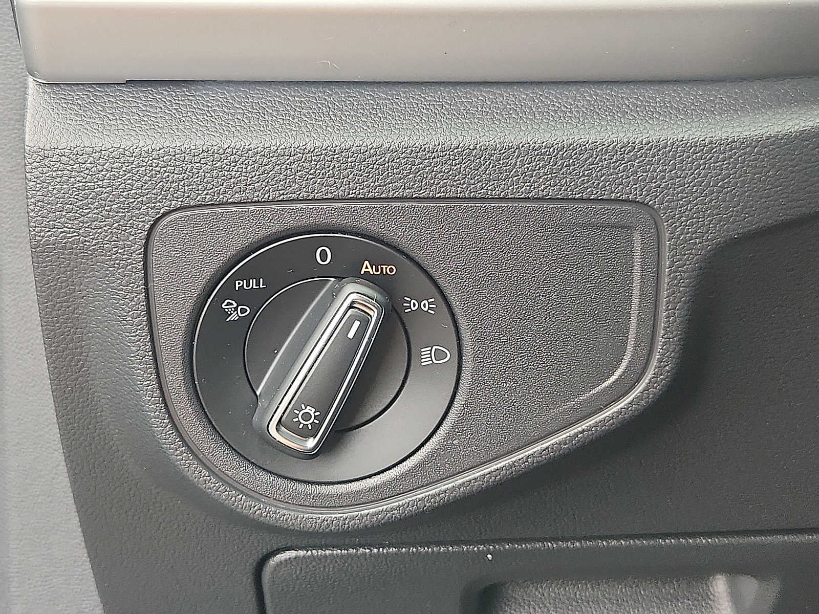 2023 Volkswagen Atlas 2.0T SEL