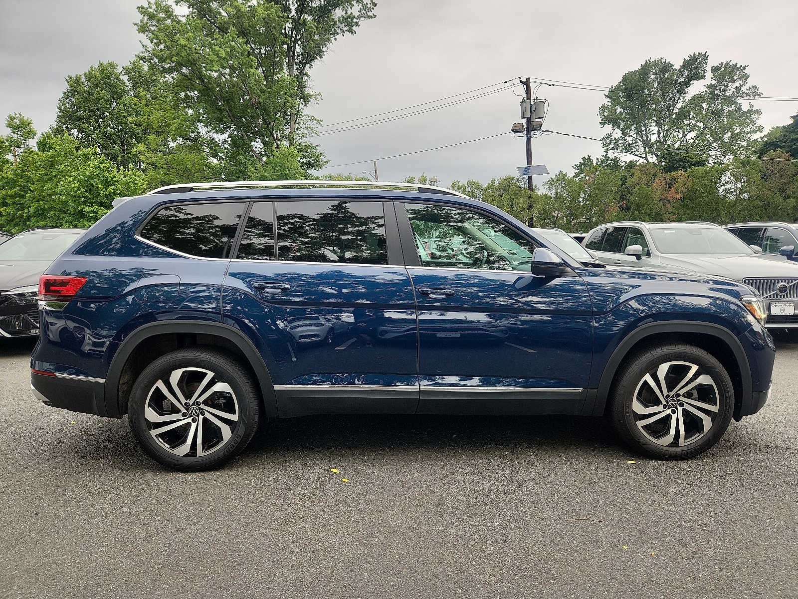 2023 Volkswagen Atlas 2.0T SEL