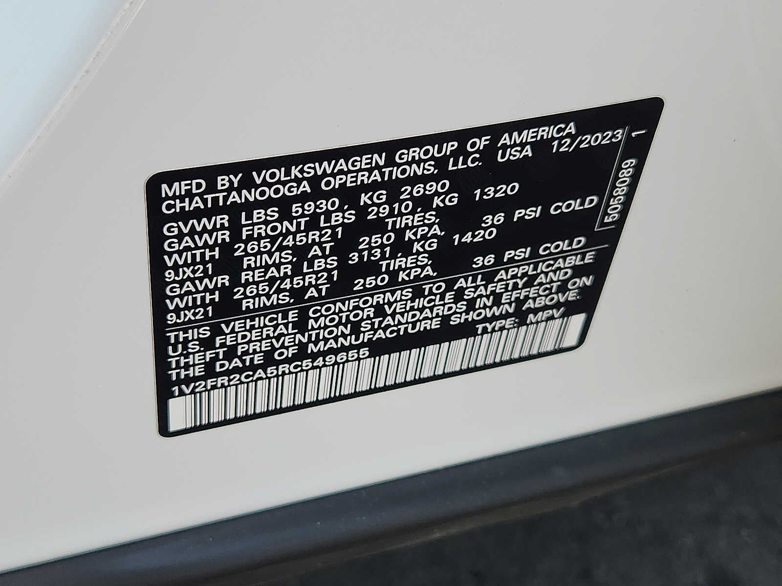 2024 Volkswagen Atlas 2.0T SEL Premium R-Line