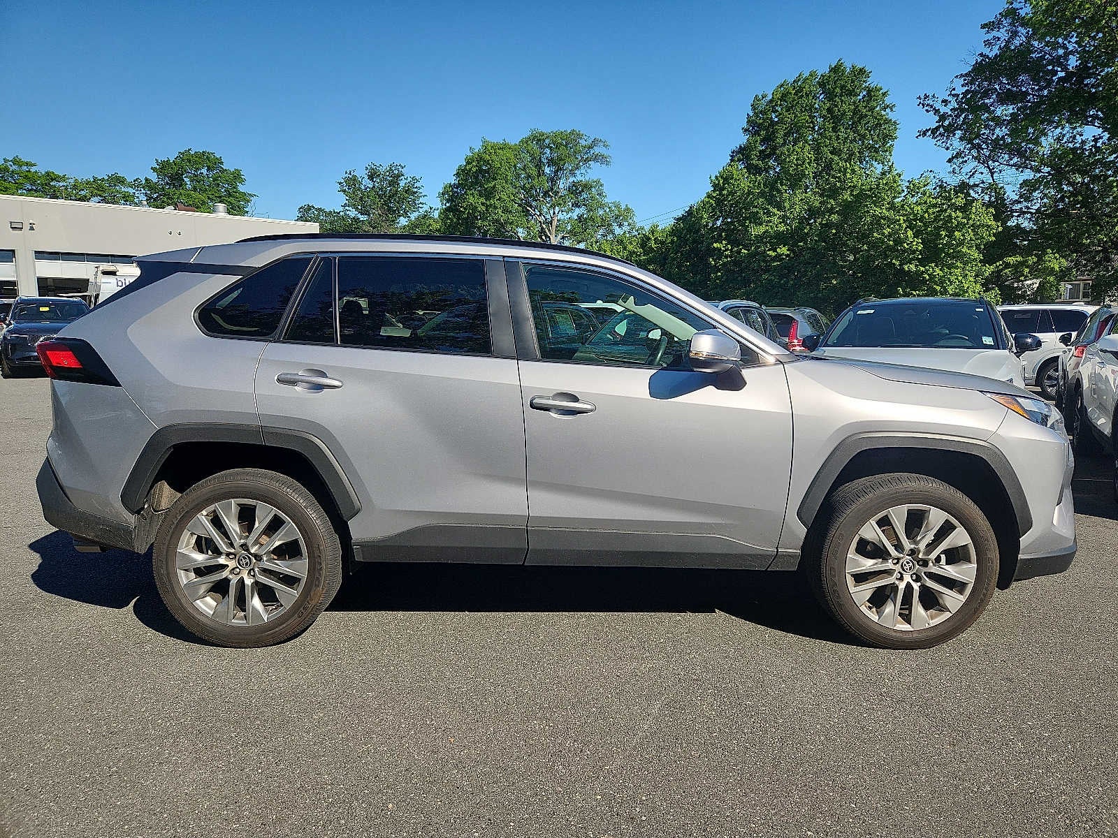 2024 Toyota RAV4 XLE Premium