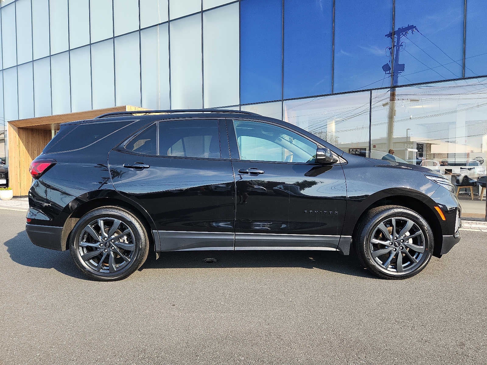 2023 Chevrolet Equinox RS