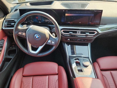 2023 BMW 330e xDrive 330e xDrive