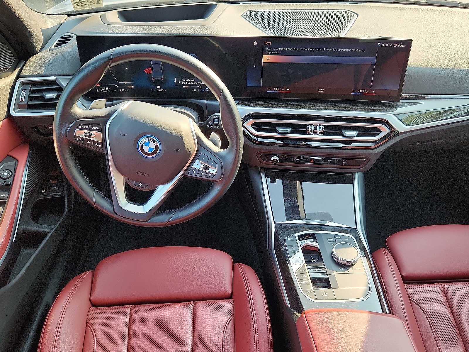 2023 BMW 330e xDrive 330e xDrive