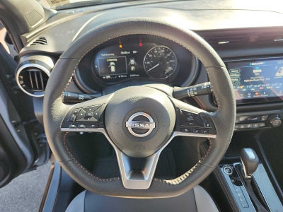 2023 Nissan Kicks SR