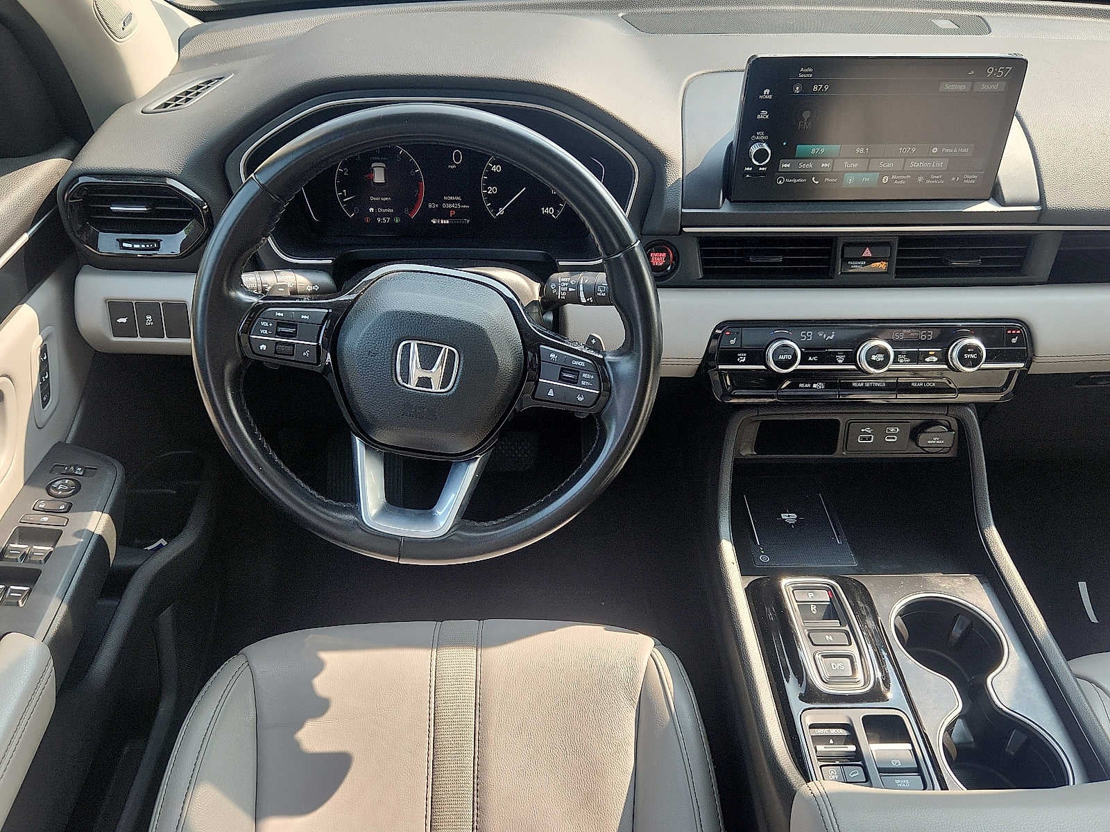2024 Honda Pilot Touring