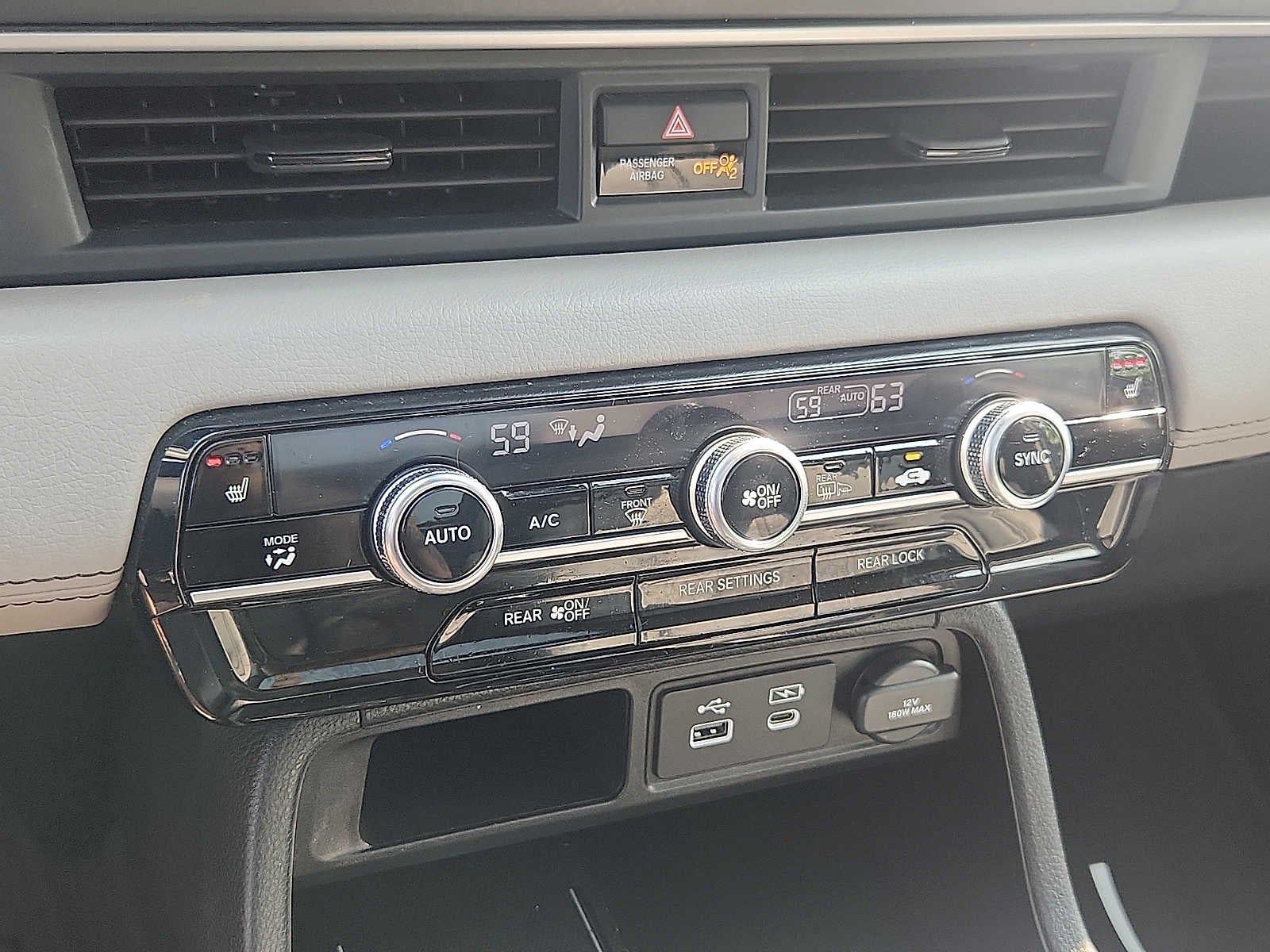 2024 Honda Pilot Touring