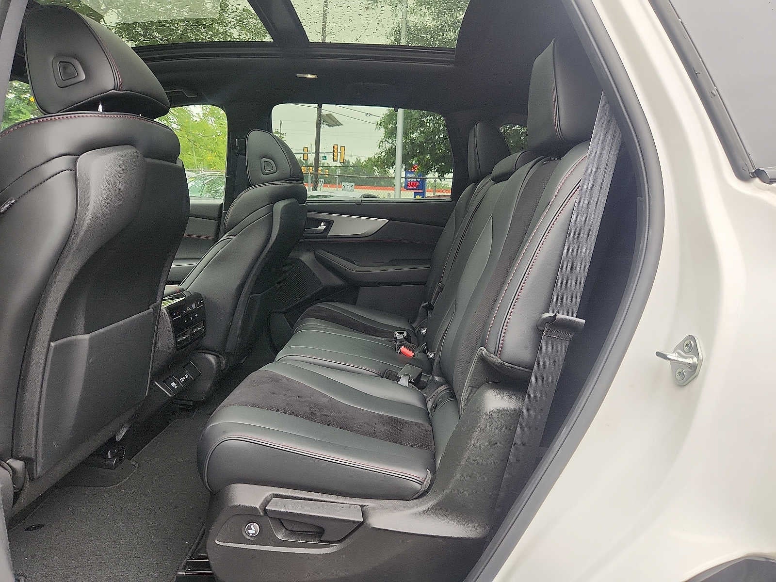 2023 Acura MDX w/A-Spec Package