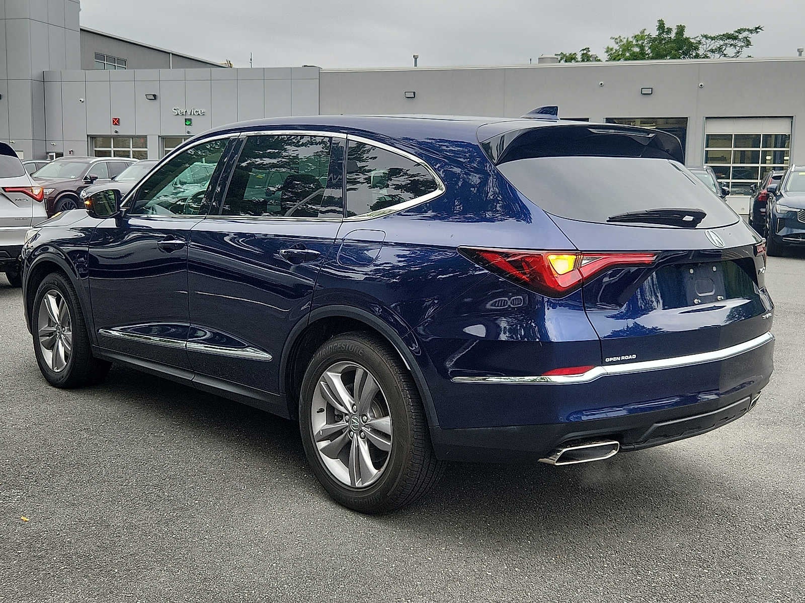 2023 Acura MDX Base