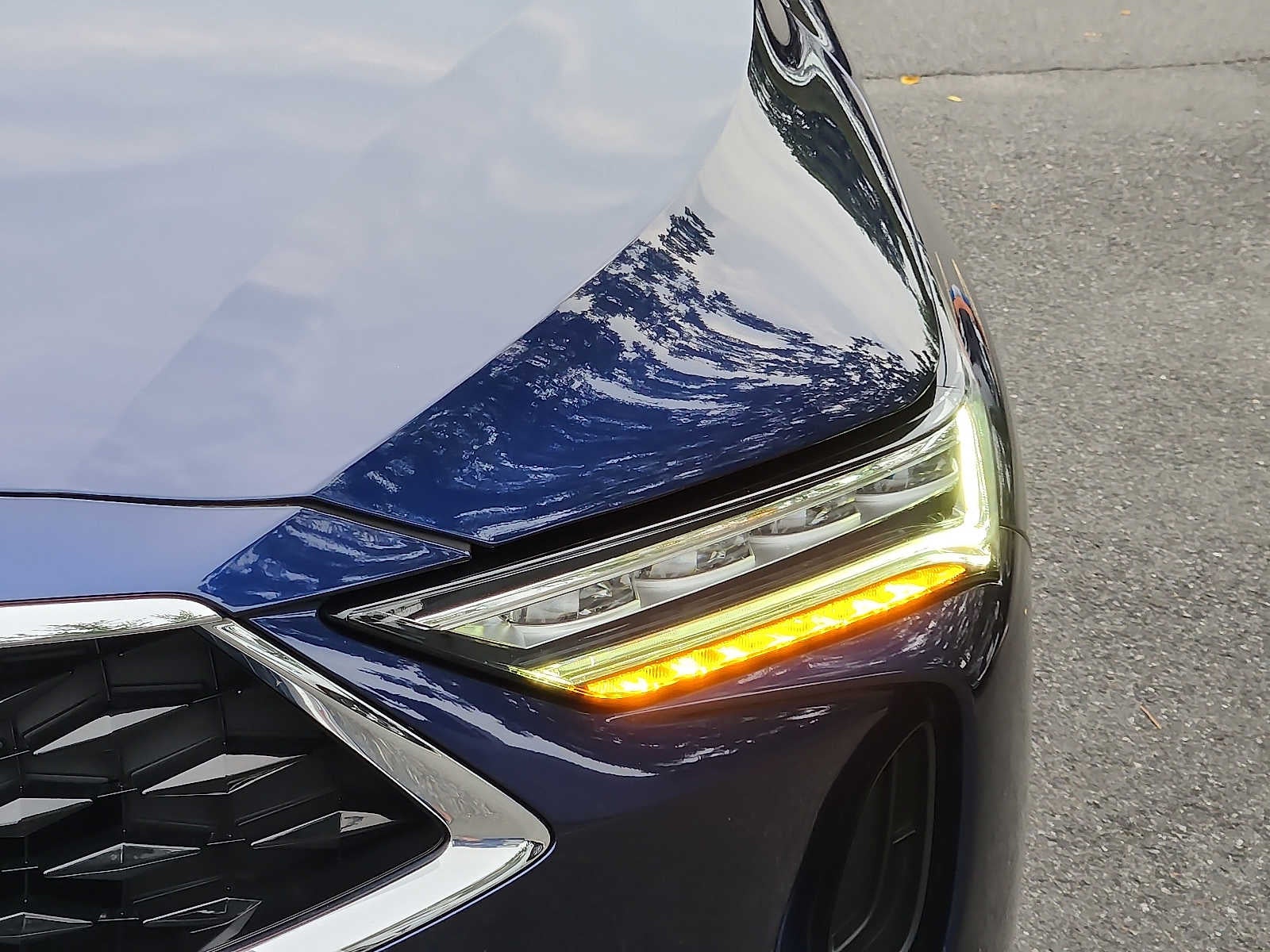 2023 Acura MDX Base