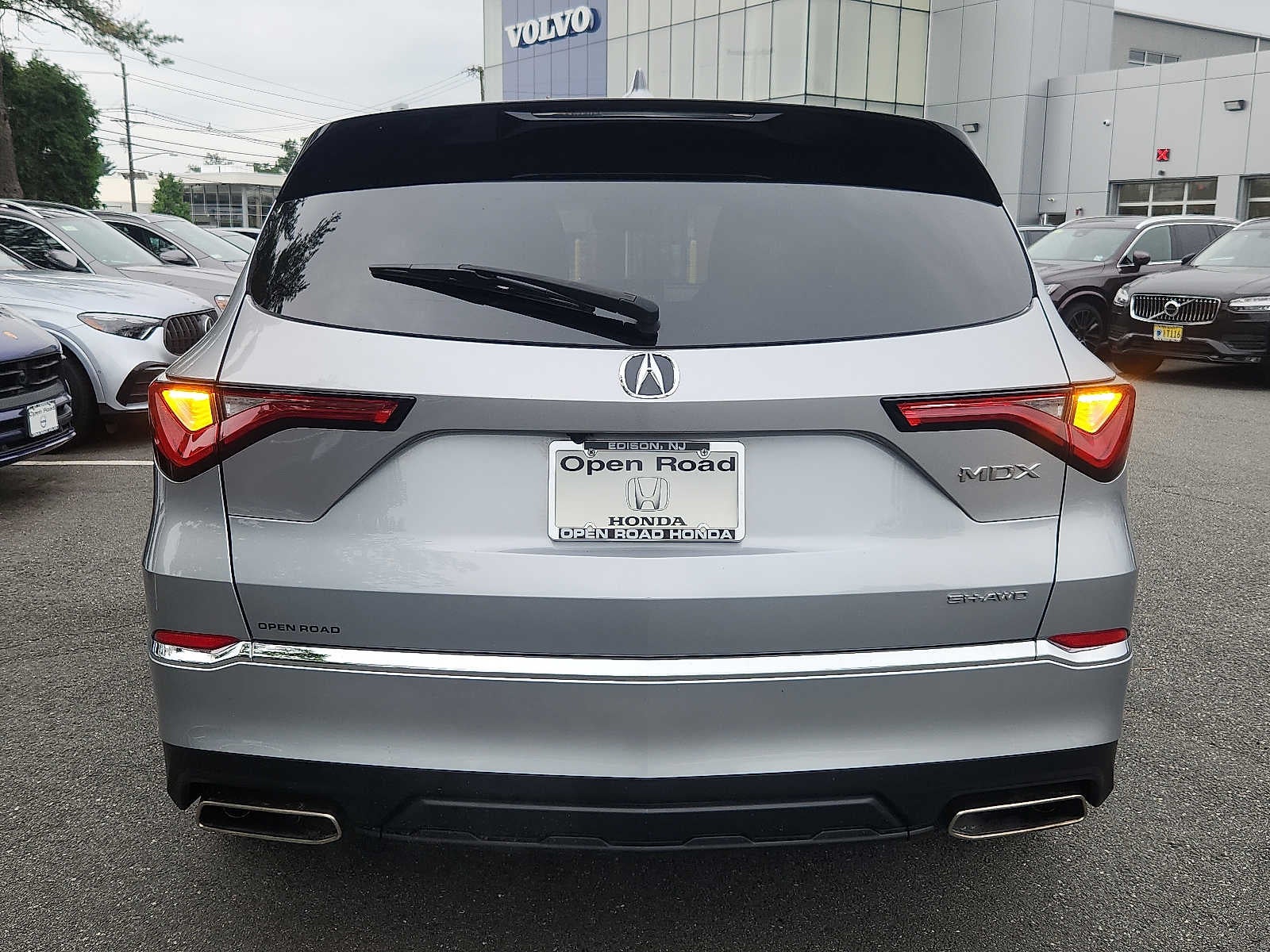2023 Acura MDX Base