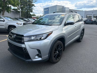 2019 Toyota Highlander SE