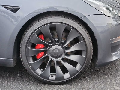 2023 Tesla Model 3 Performance