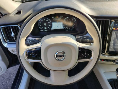 2020 Volvo S60 Momentum