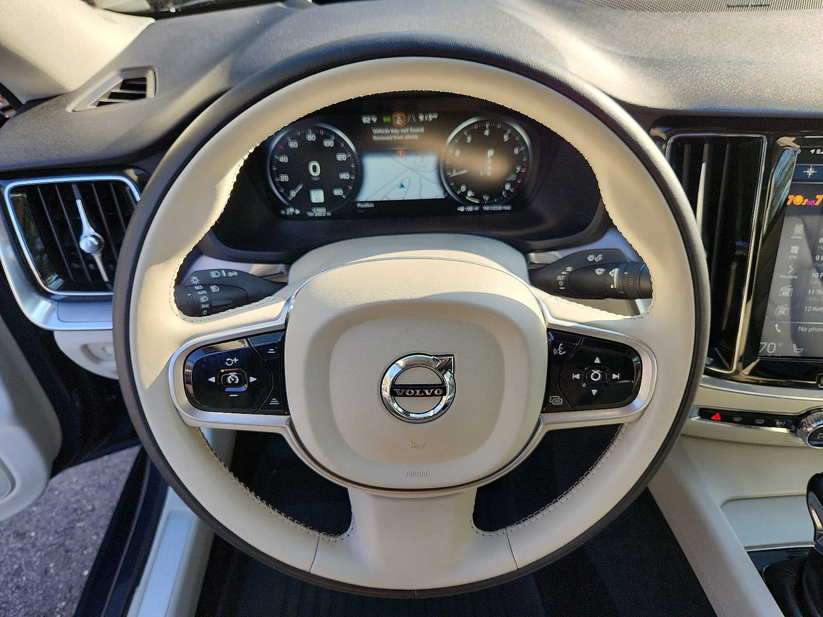 2020 Volvo S60 Momentum