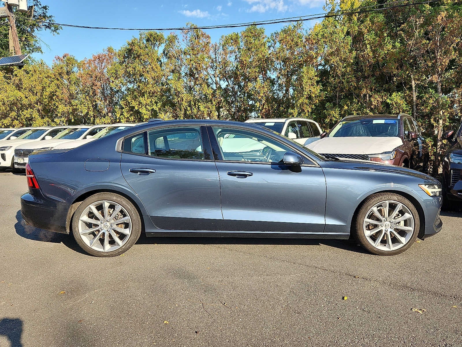 2020 Volvo S60 Momentum