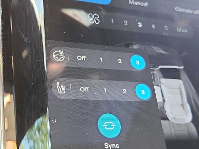 2024 Volvo S60 Recharge Plug-In Hybrid Plus Black Edition