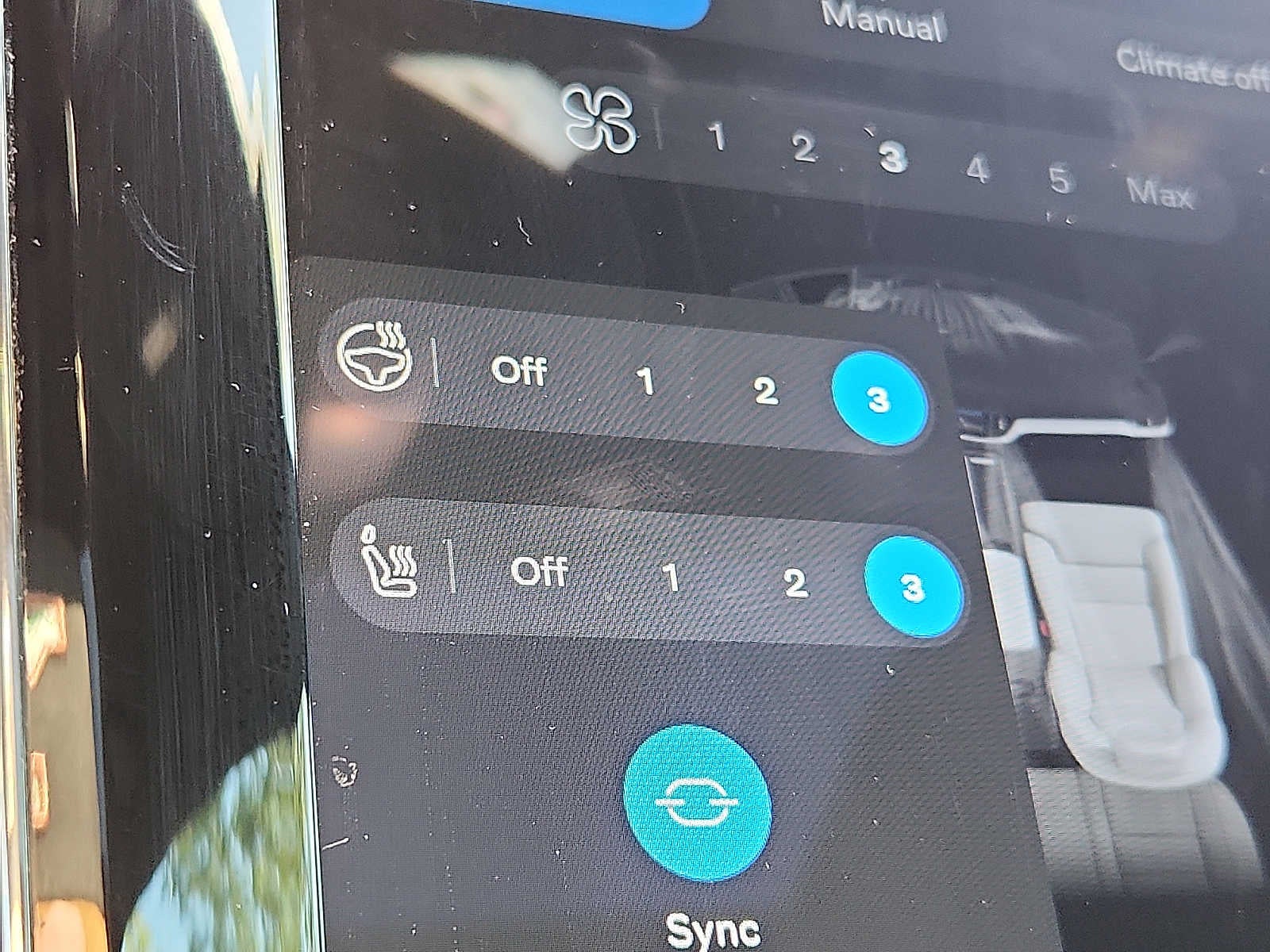 2024 Volvo S60 Recharge Plug-In Hybrid Plus Black Edition