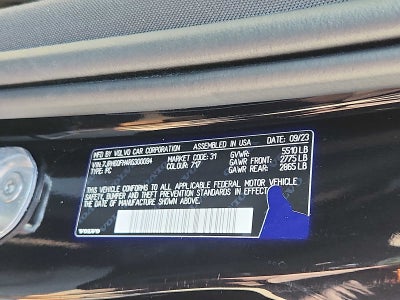 2024 Volvo S60 Recharge Plug-In Hybrid Plus Black Edition