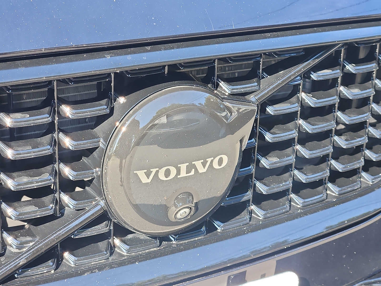 2024 Volvo S60 Recharge Plug-In Hybrid Plus Black Edition