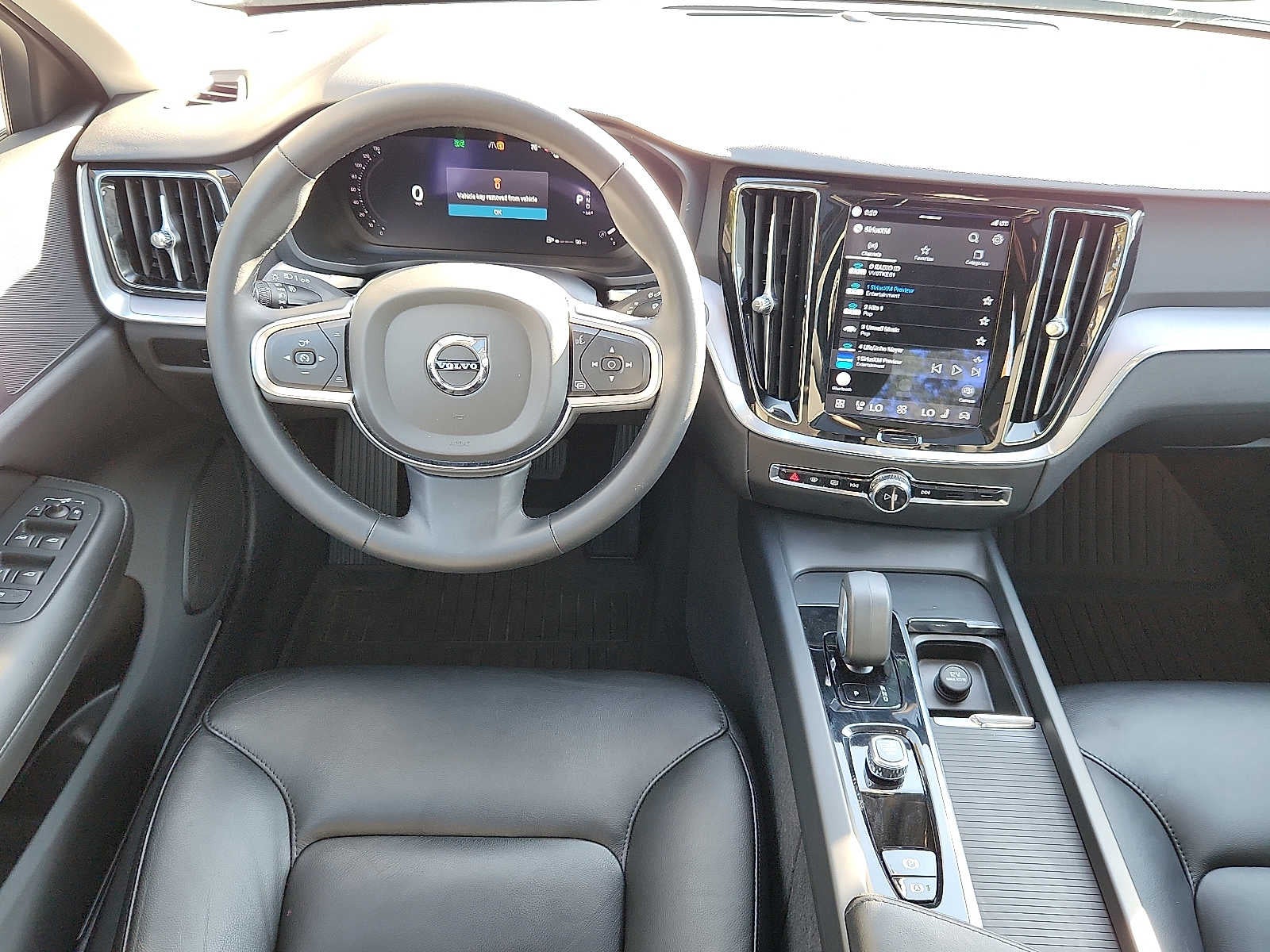 2024 Volvo S60 Core Dark Theme
