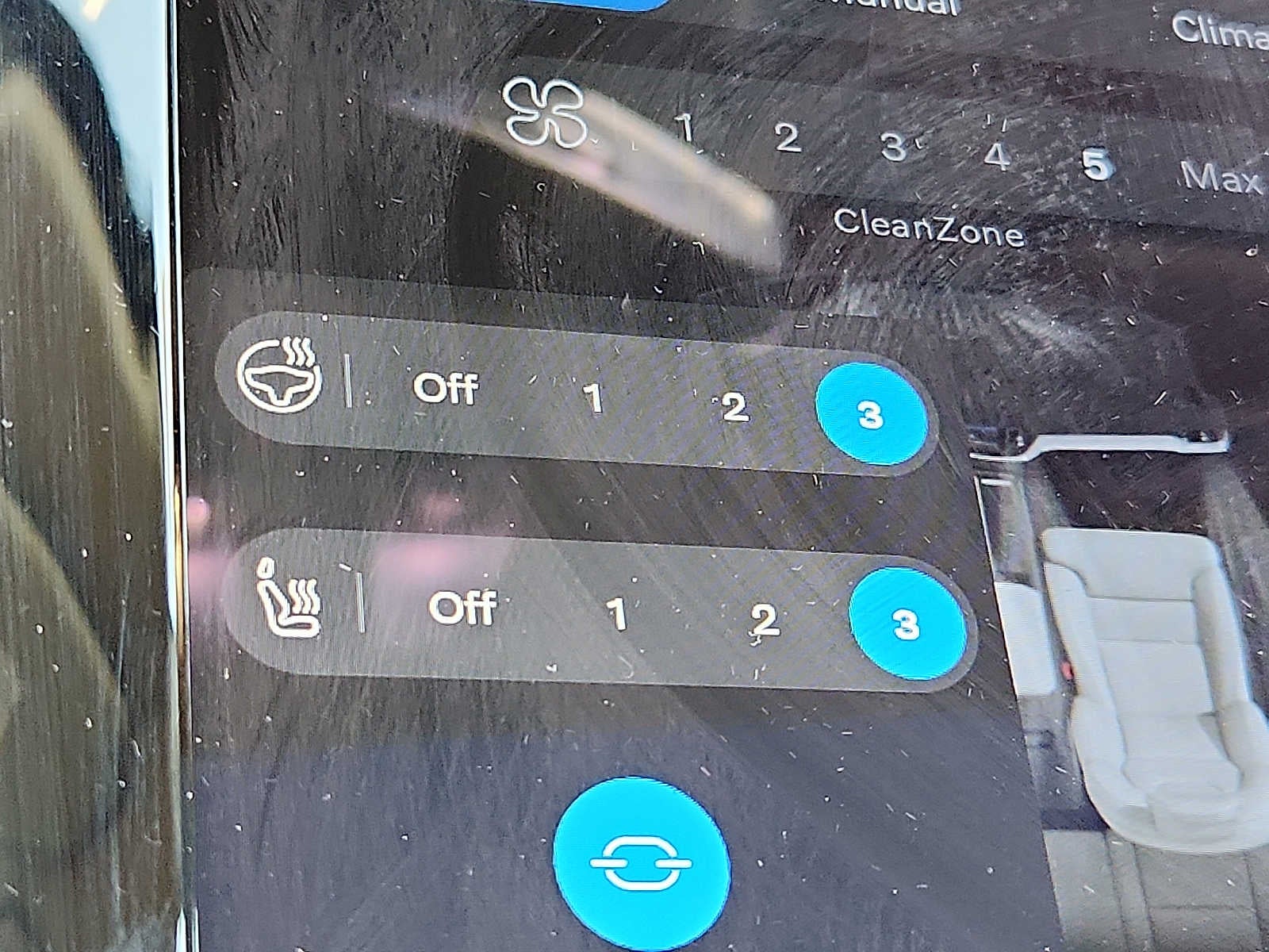 2024 Volvo S60 Core Dark Theme
