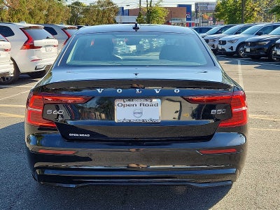 2024 Volvo S60 Plus Dark Theme