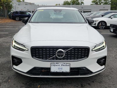 2024 Volvo S60 Ultimate Dark Theme