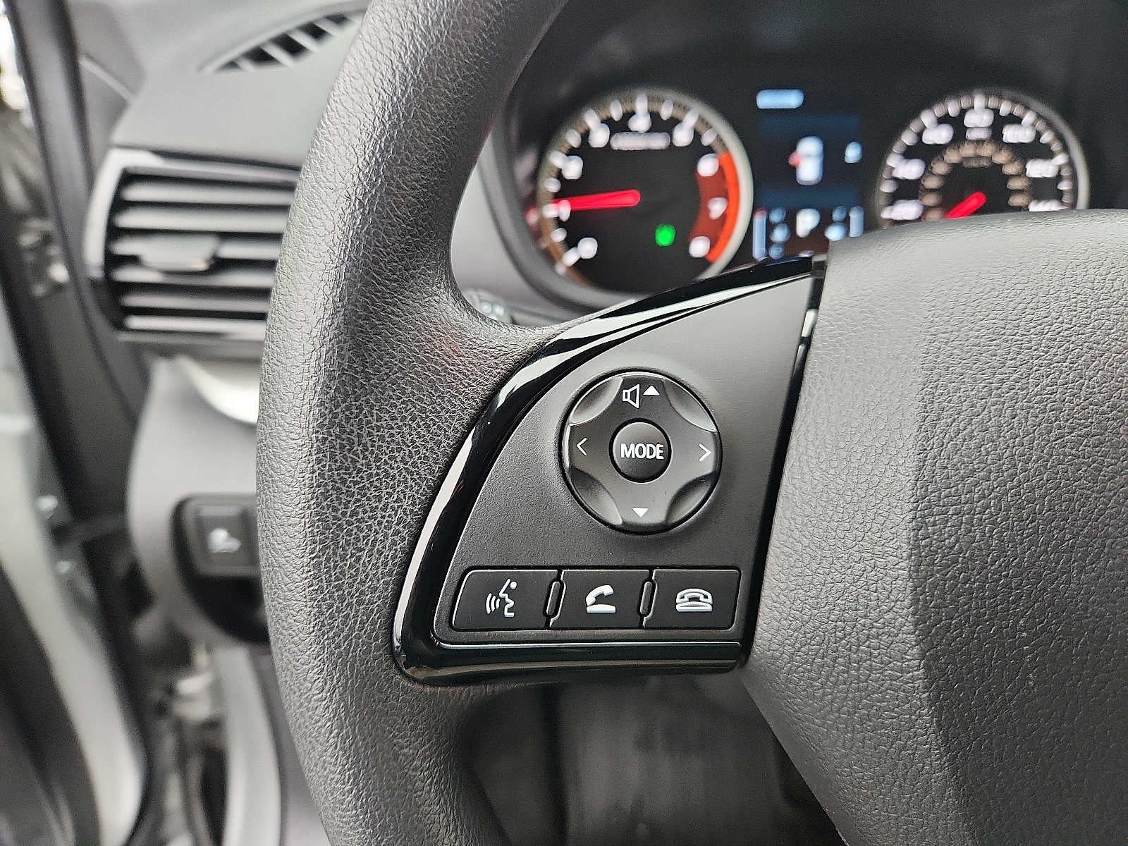 2023 Mitsubishi Eclipse Cross LE