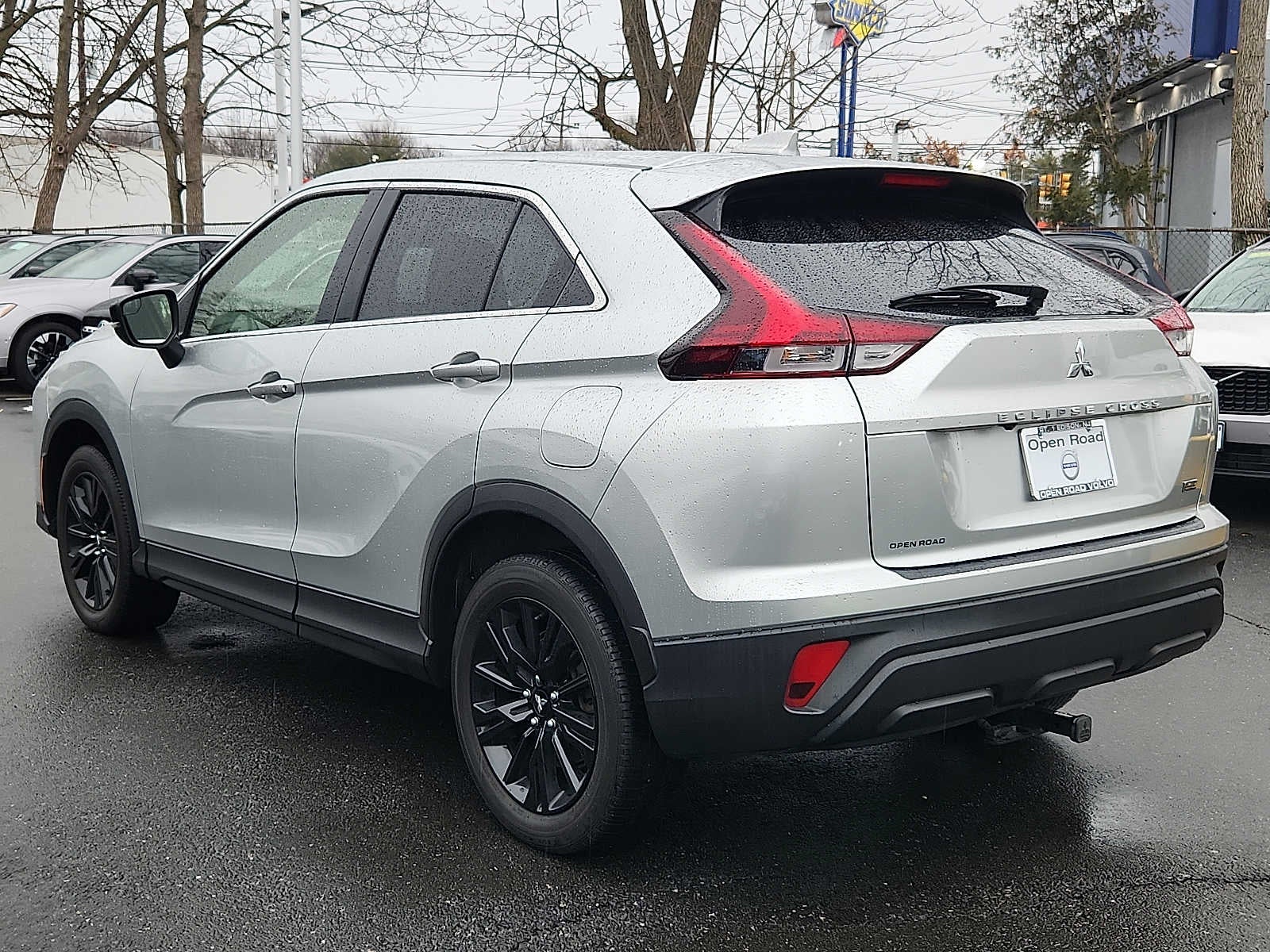 2023 Mitsubishi Eclipse Cross LE