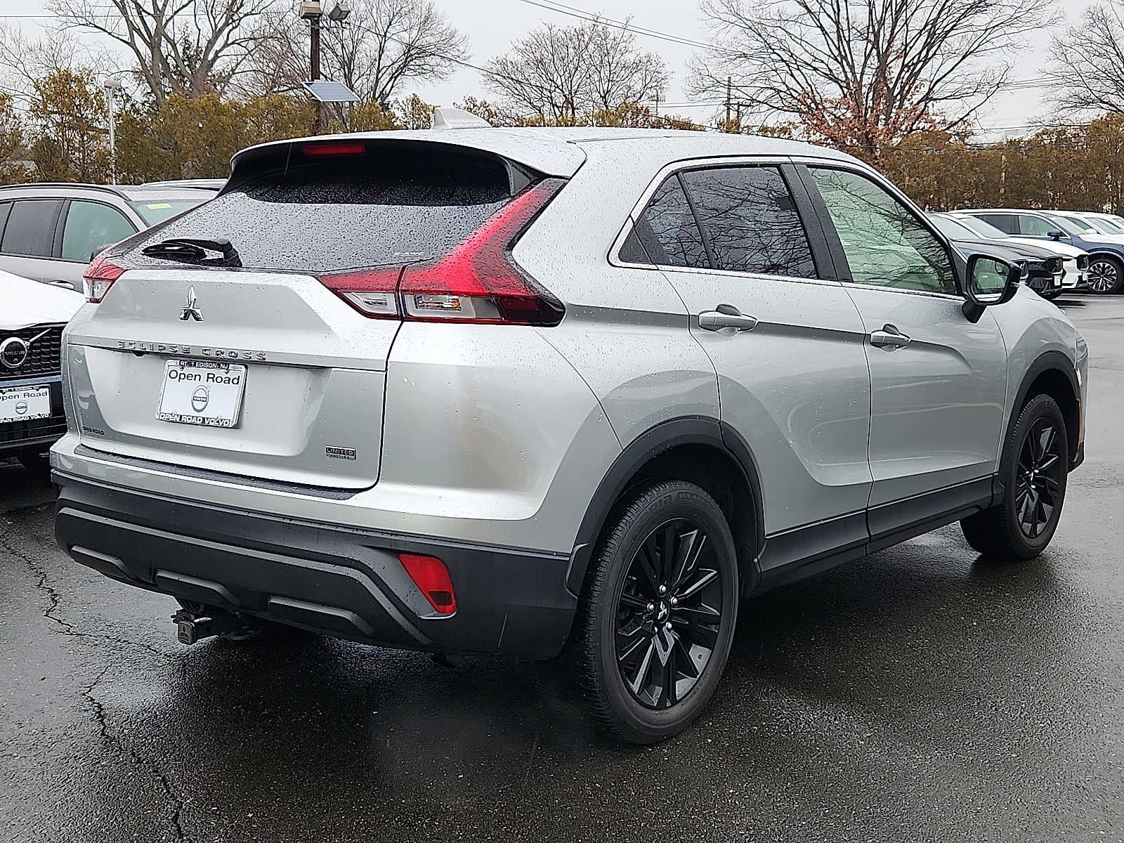 2023 Mitsubishi Eclipse Cross LE