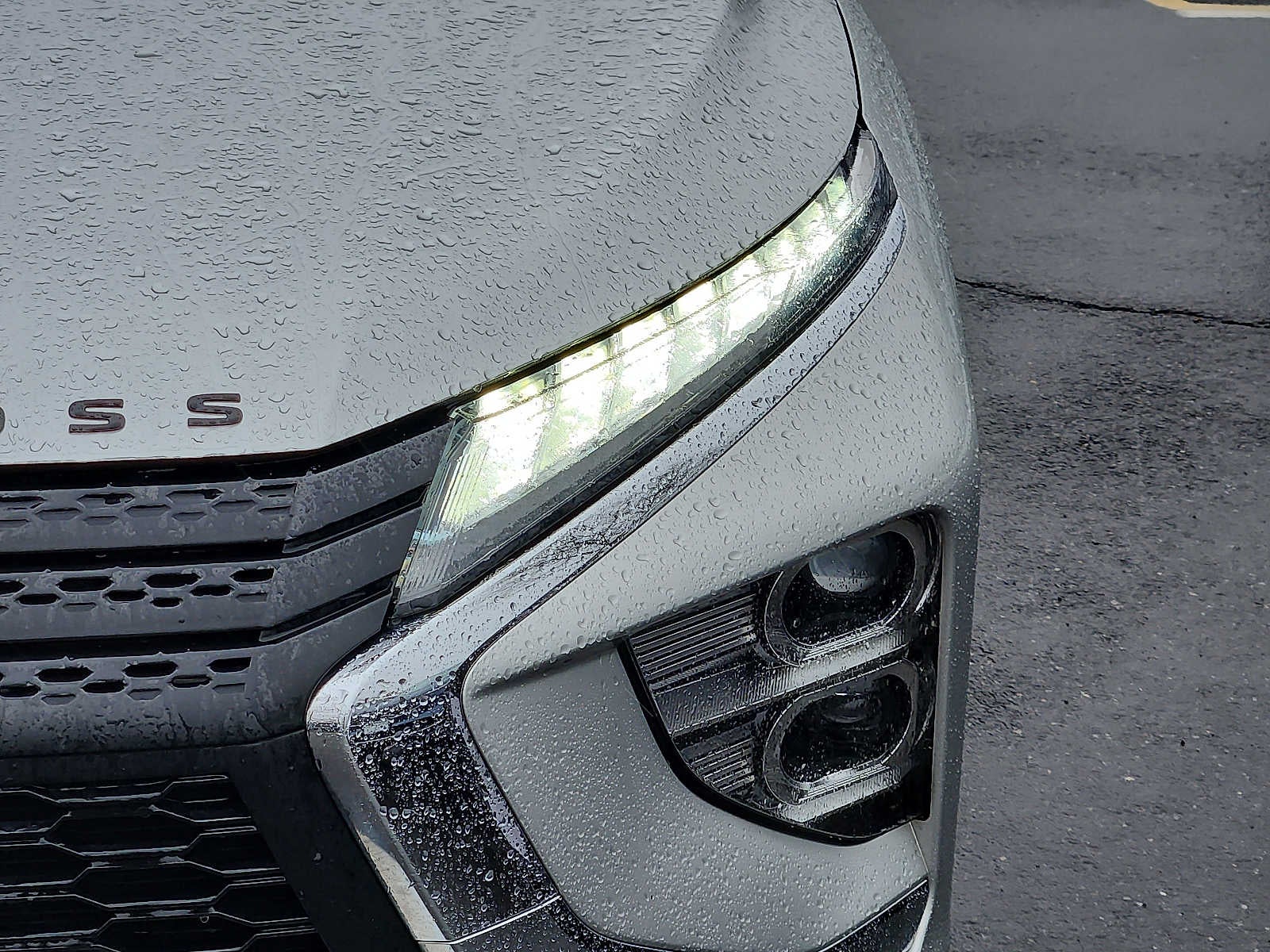 2023 Mitsubishi Eclipse Cross LE