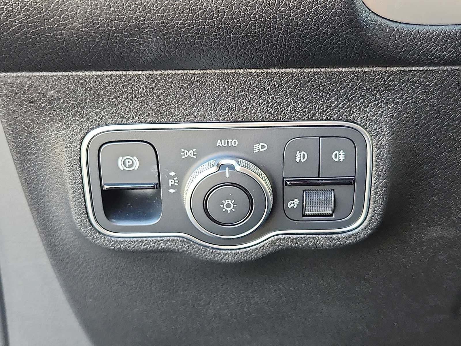 2022 Mercedes-Benz GLB 250 GLB 250