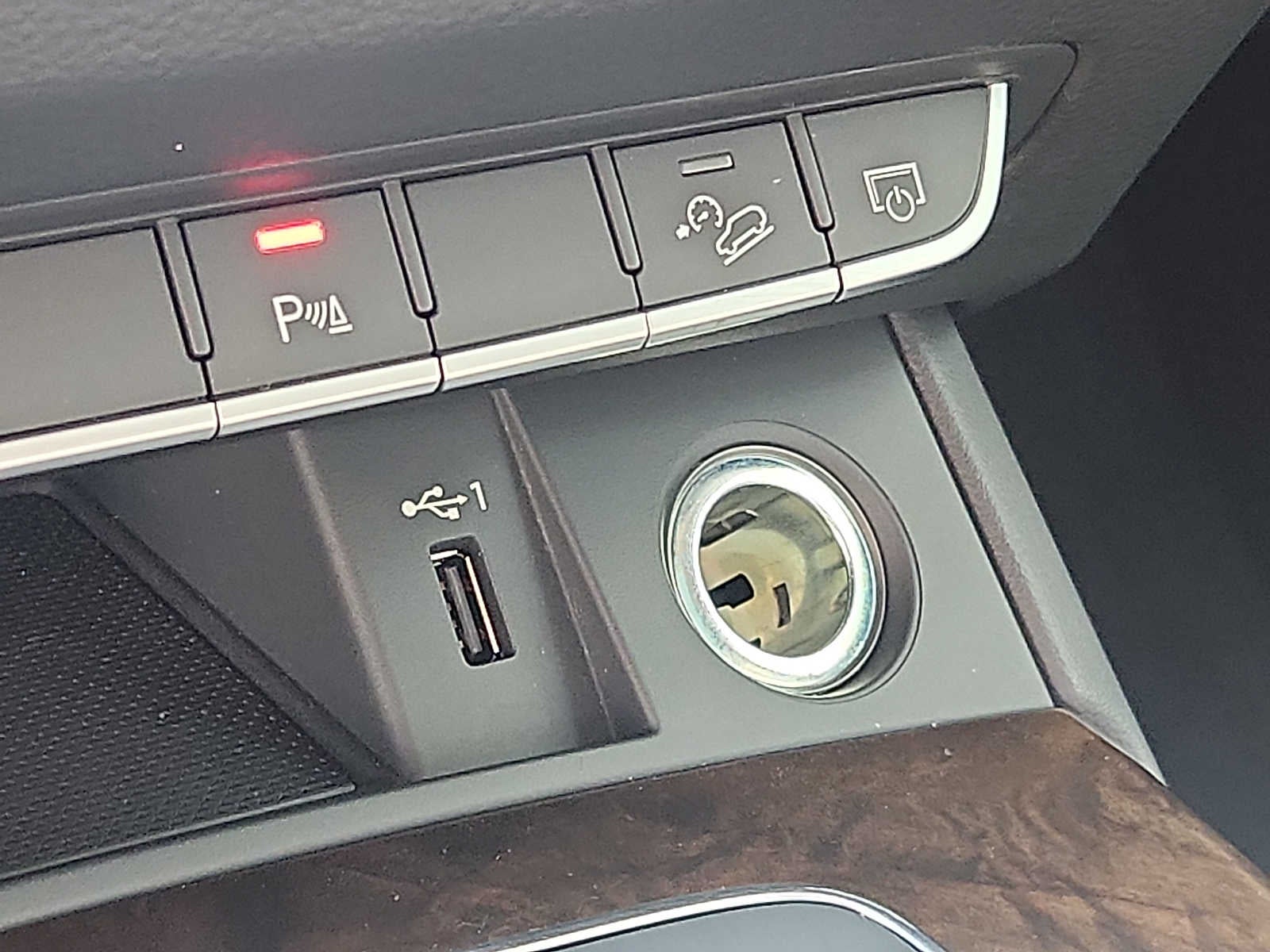 2019 Audi Q5 Premium Plus