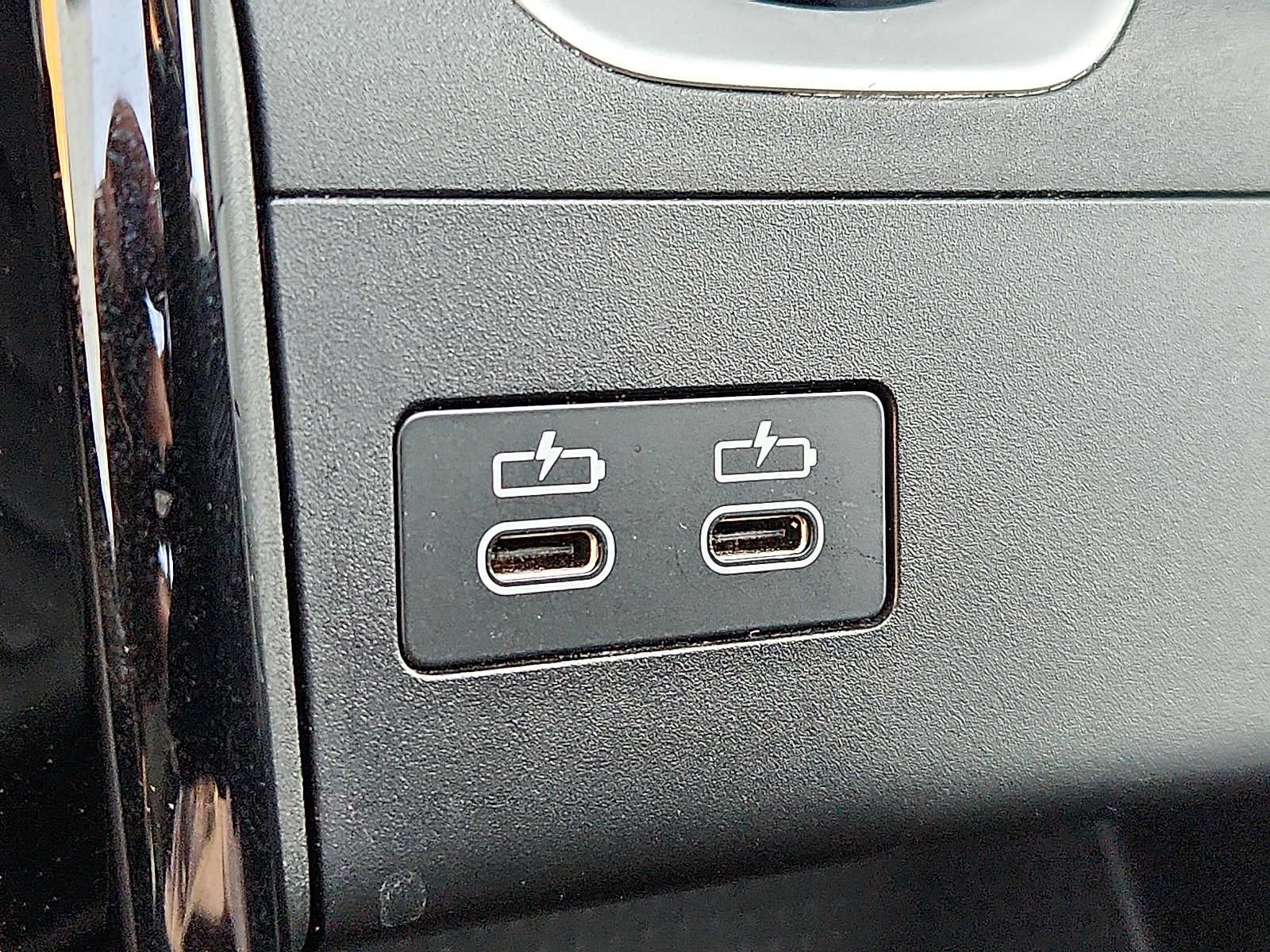 2025 BMW X2 xDrive28i xDrive28i