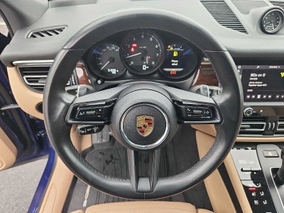 2023 Porsche Macan Base