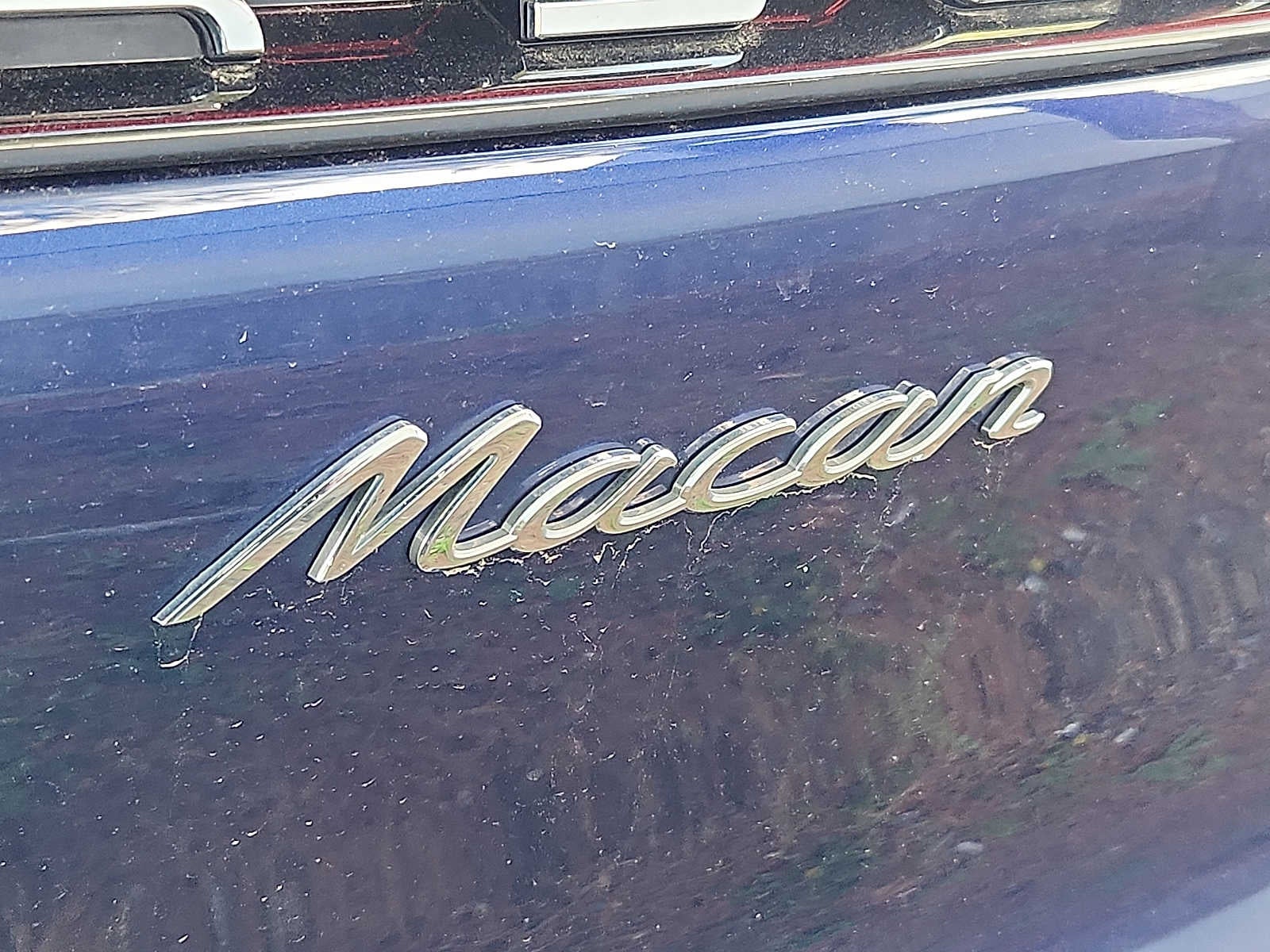 2023 Porsche Macan Base