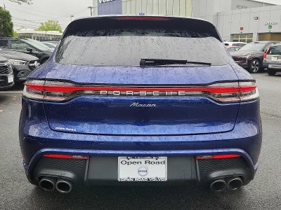 2023 Porsche Macan Base