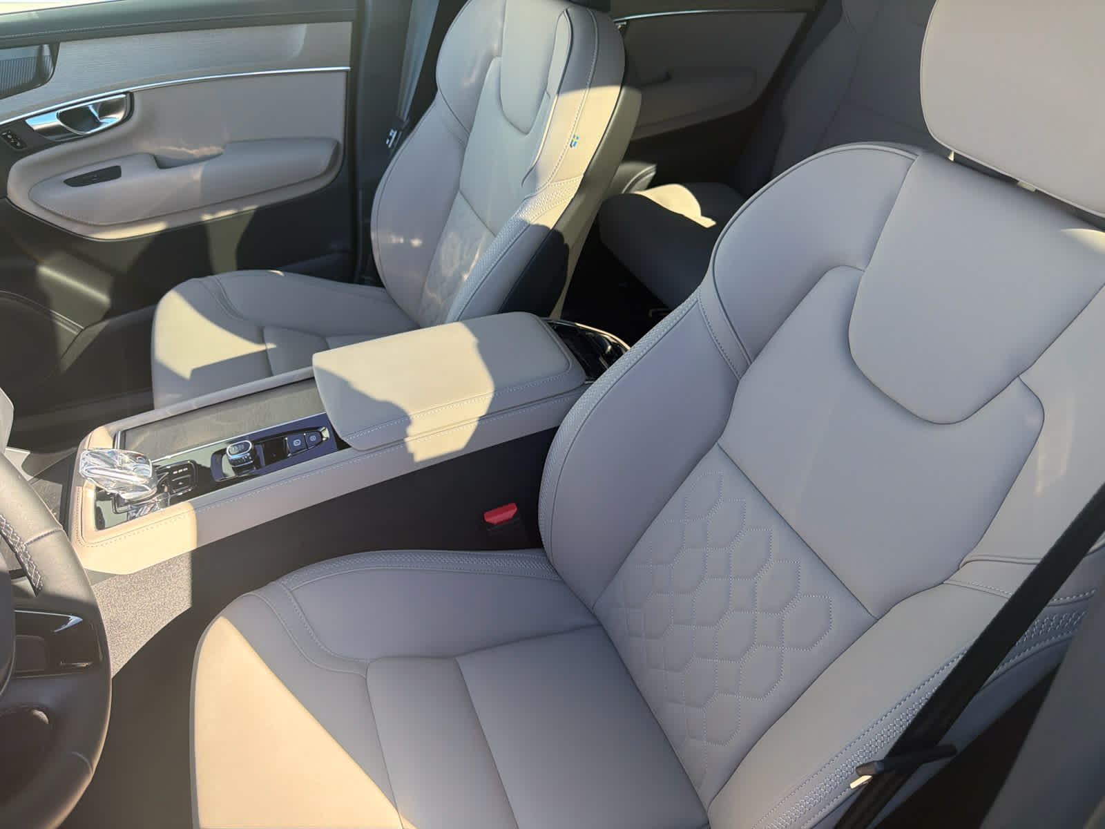 2027 Volvo XC90 Plus