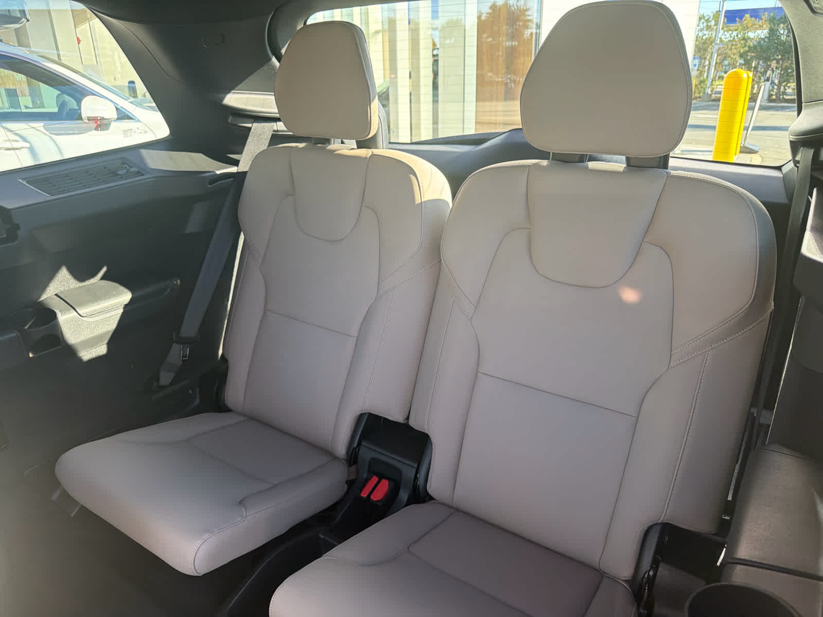2027 Volvo XC90 Plus