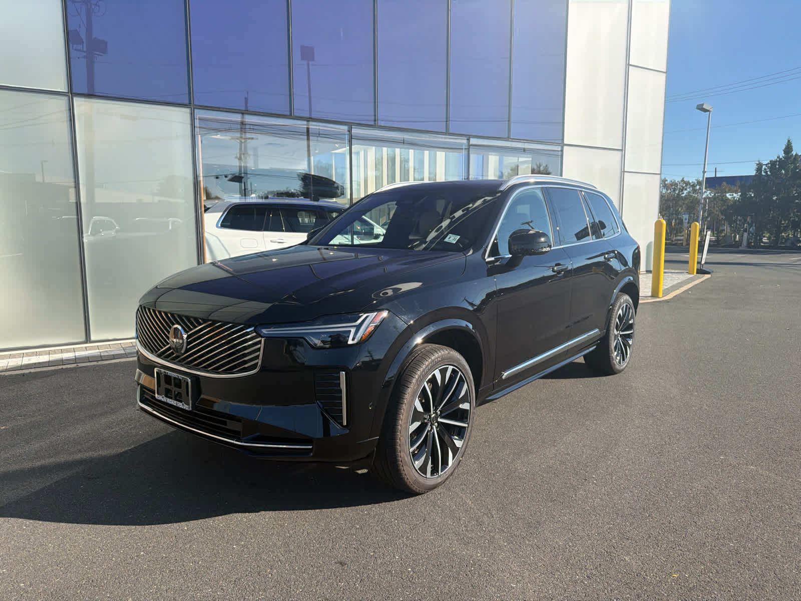 2027 Volvo XC90 Plus