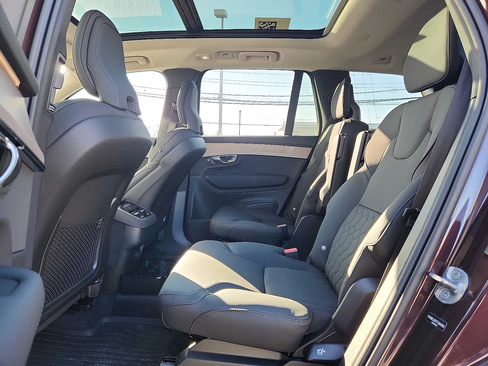 2026 Volvo XC90 Plus