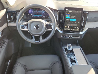 2026 Volvo XC90 Plus