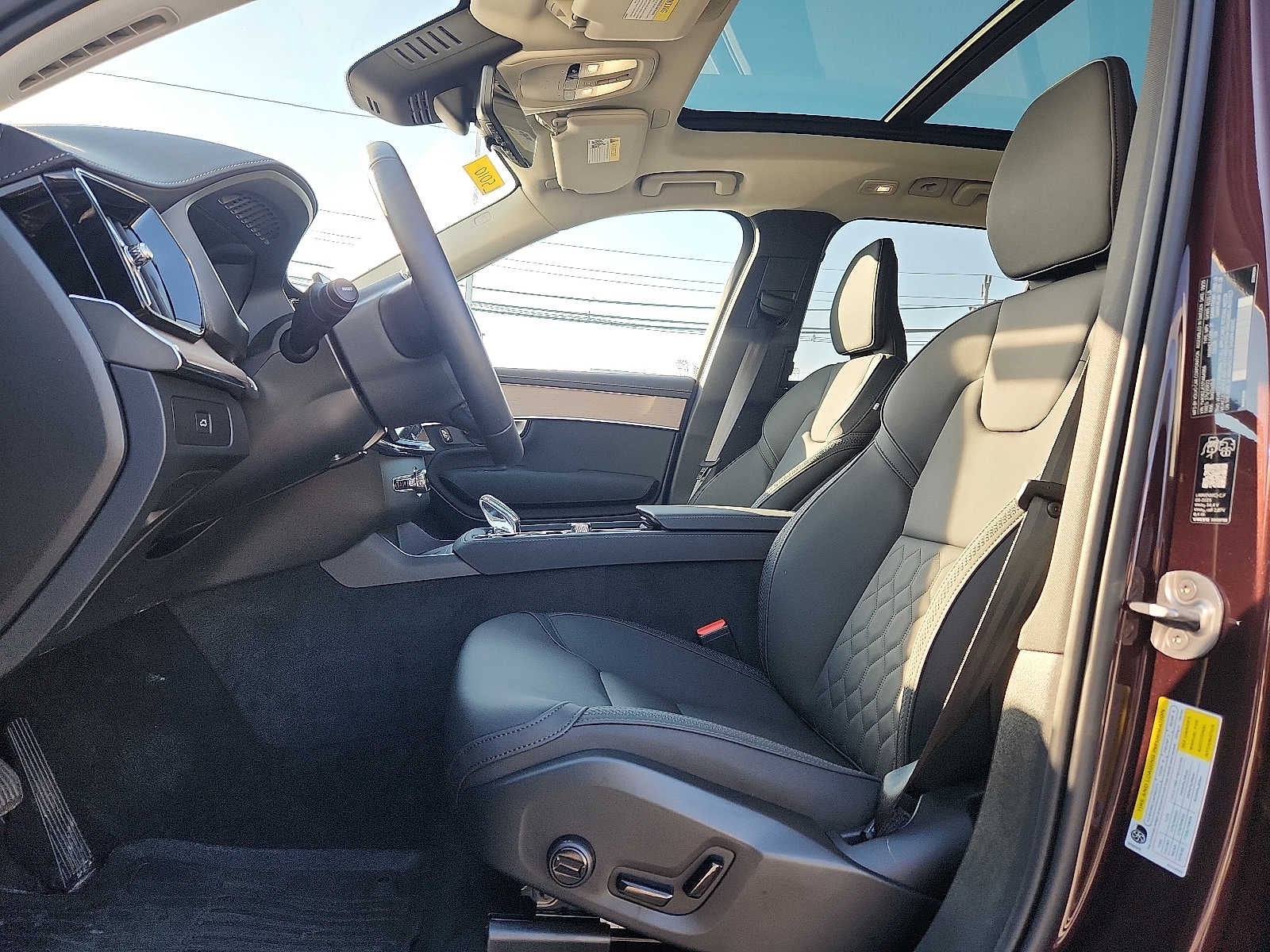 2026 Volvo XC90 Plus