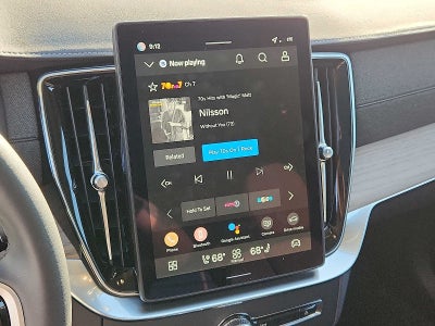 2026 Volvo XC90 Plus