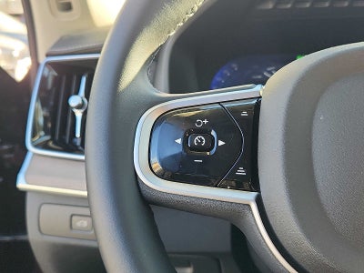 2026 Volvo XC90 Plus