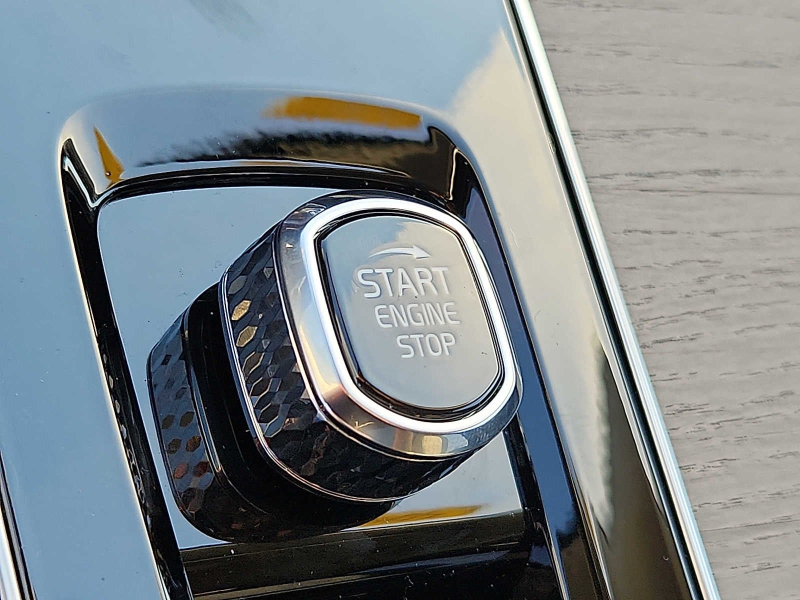 2026 Volvo XC90 Plus