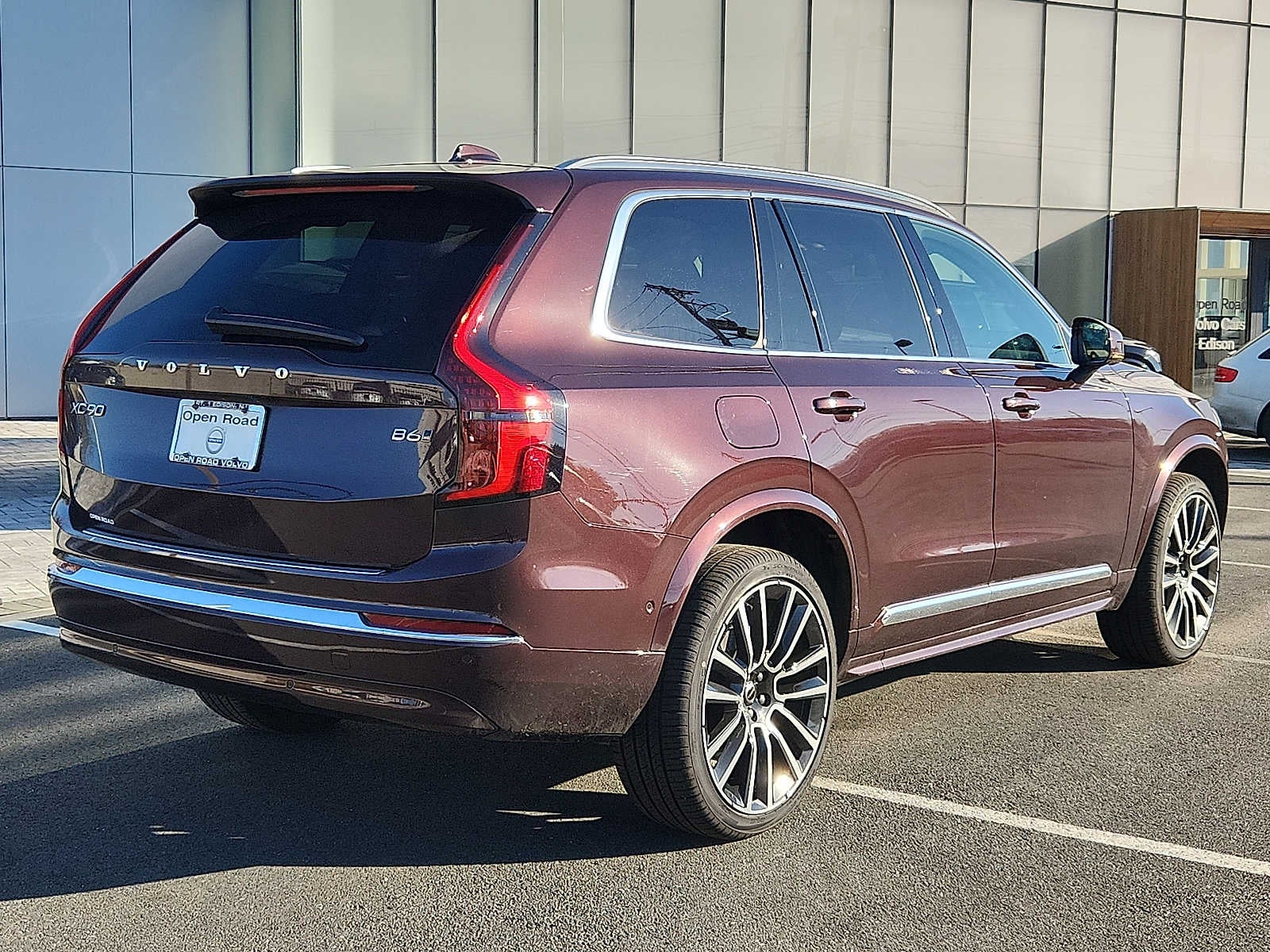 2026 Volvo XC90 Plus